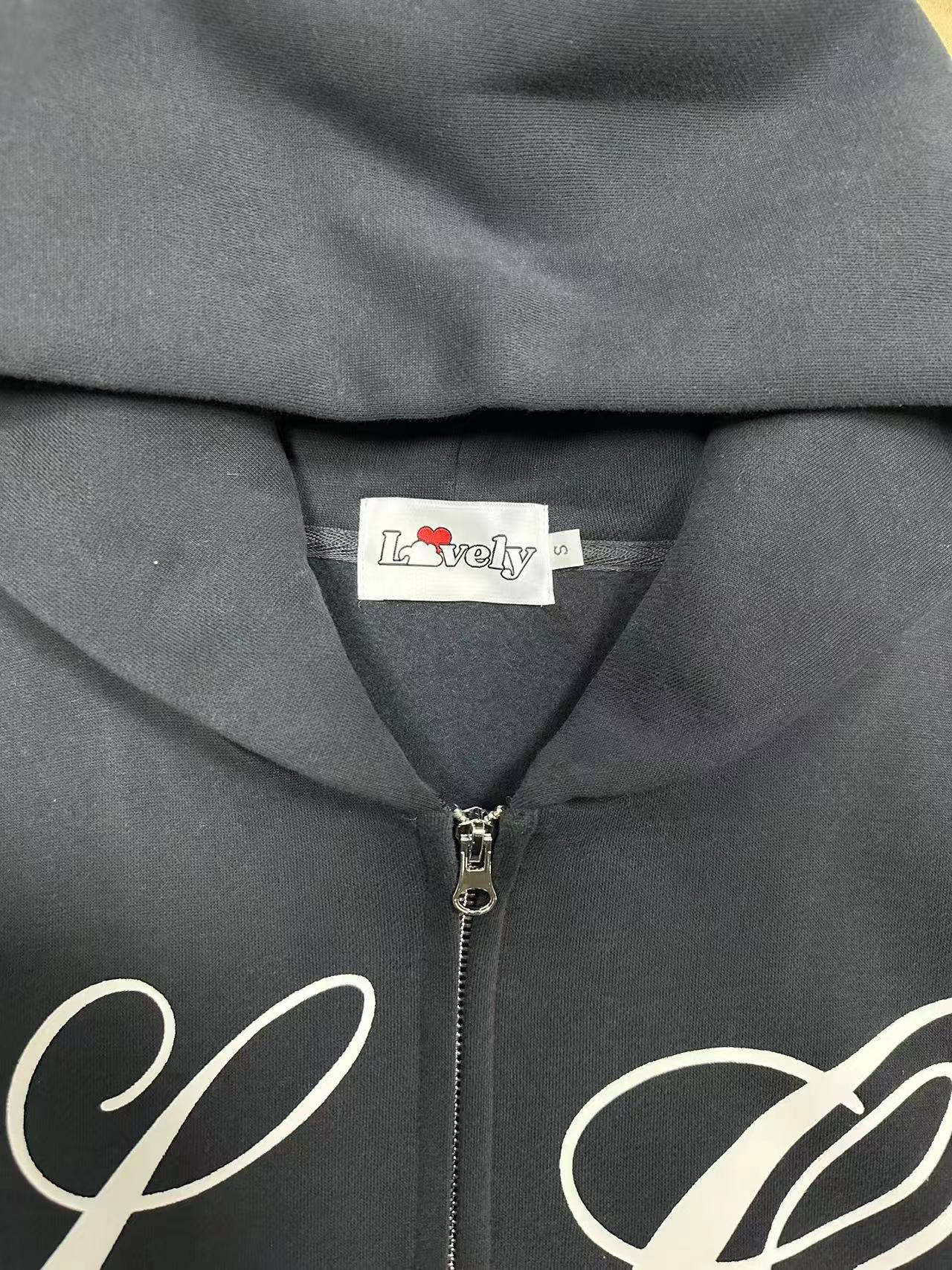 Black hoodie, Love is in the air